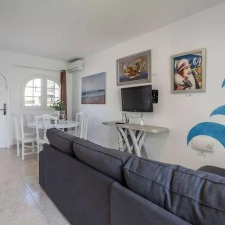 Coralejo Agua With Private Pool, Bbq & Fast Wifi By Amazzzing Travel *