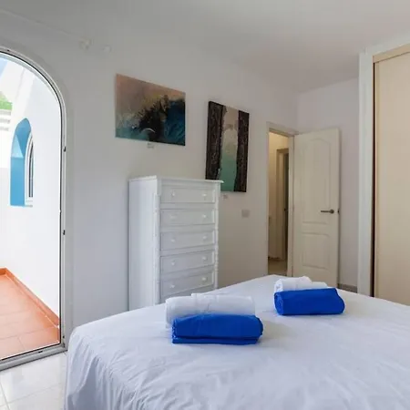 Coralejo Agua With Private Pool, Bbq & Fast Wifi By Amazzzing Travel *